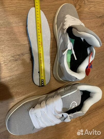 Кроссовки adidas 40 размер зима