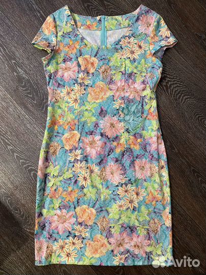 Платье женское