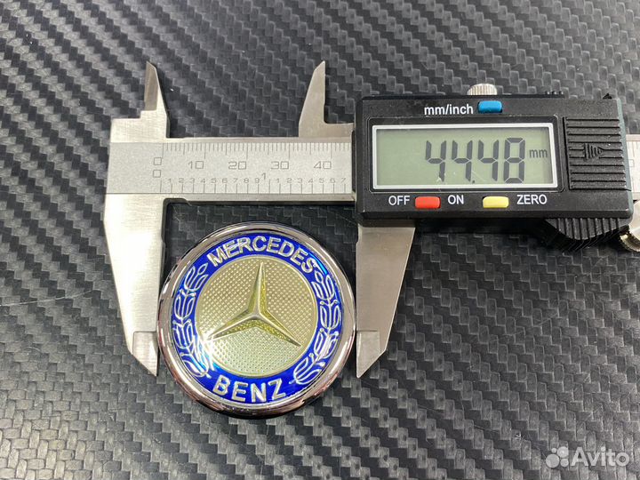 Эмблема в капот штатная синяя 44 мм Mercedes