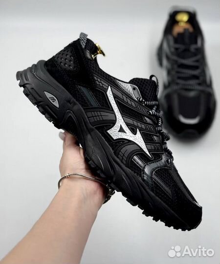 Mizuno fiyi TL black