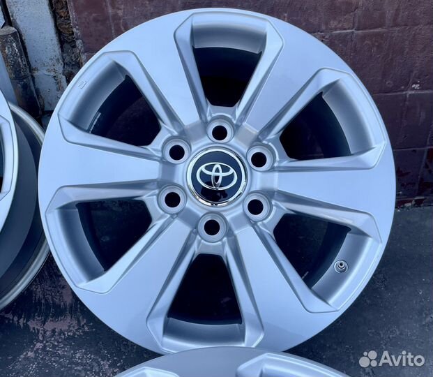 Оригинальные диски Toyota LC300 2023г r18 6/139.7