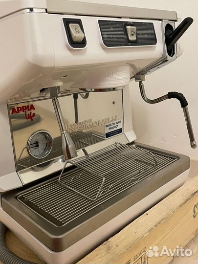 Кофемашина nuova simonelli appia life 1gr