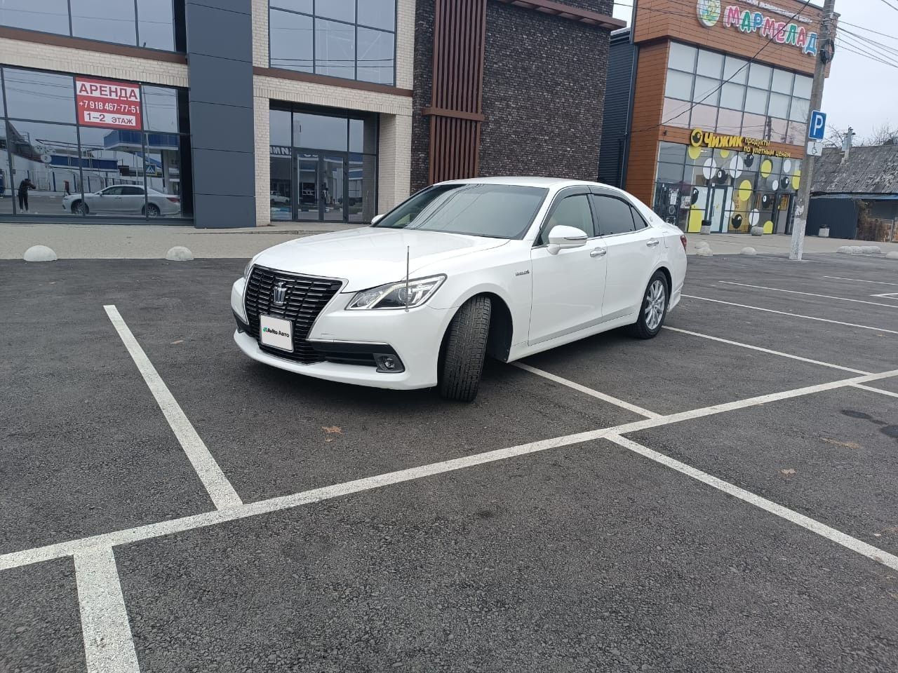 Toyota Crown: фото владельца