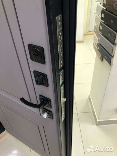 Входная металлическая дверь Деканто