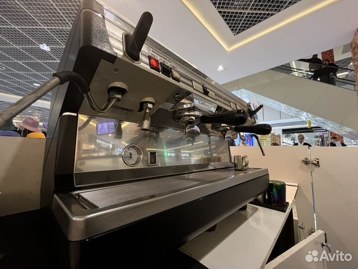Кофемашина nuova simonelli