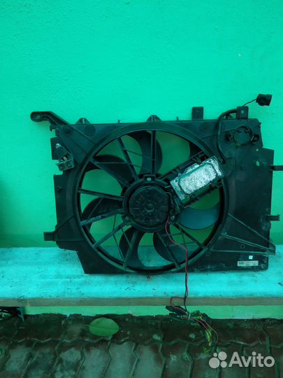 Вентилятор охлаждения радиатора Volvo s80