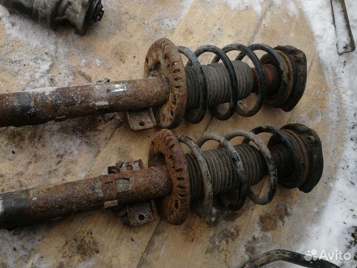 Стойка передняя в сборе шкода фабия