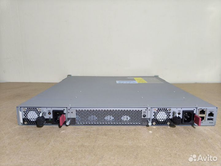 Коммутатор Cisco Nexus N3К-С3064PQ-10gх-B