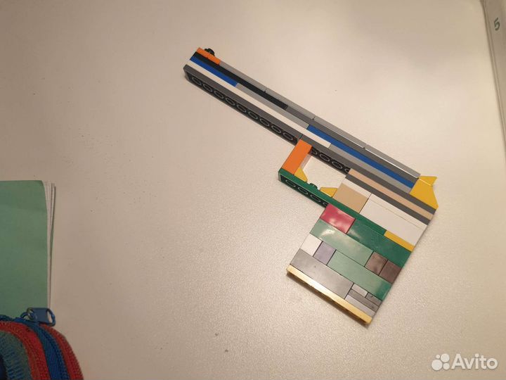 Lego пистолет