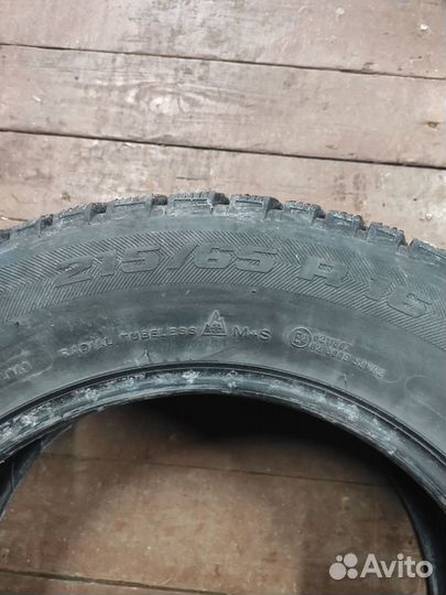 Bfgoodrich G-Force Stud 215/65 R16 102