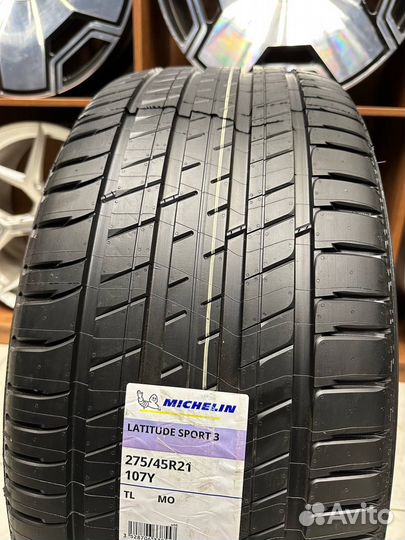 Michelin Latitude Sport 3 275/45 R21 и 315/40 R21 107Y