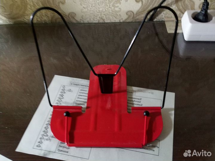 Подставка для книг