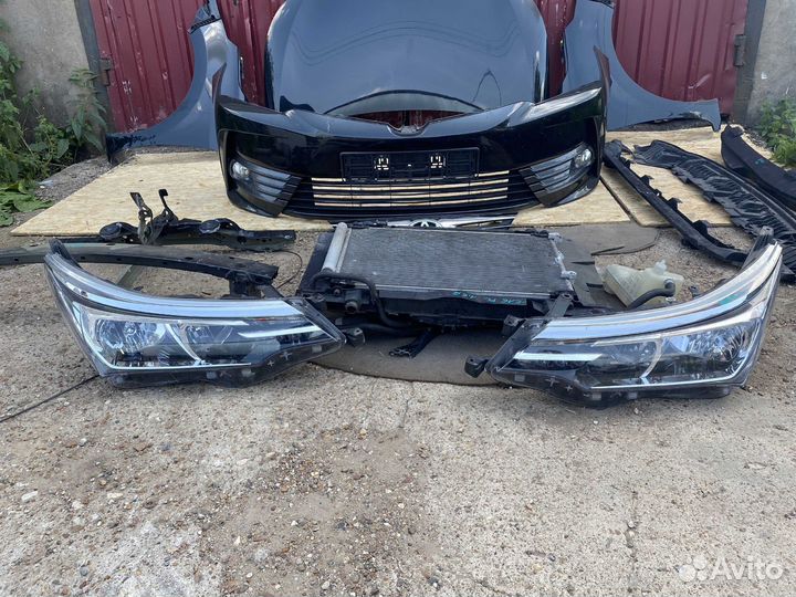 Капот бампер фара toyota corolla E180