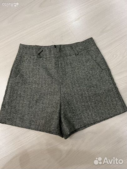 Шорты женские