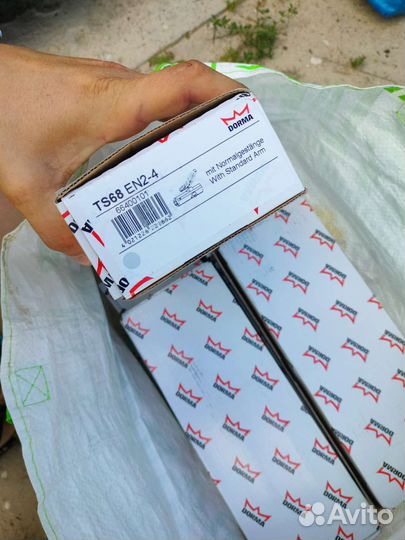 Доводчик двери