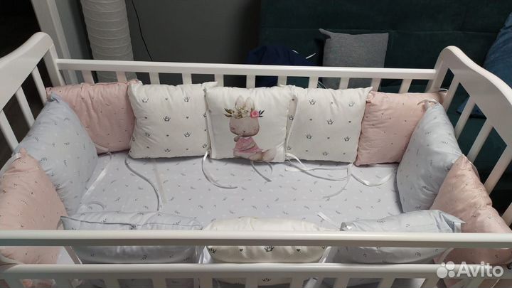 Детская кроватка