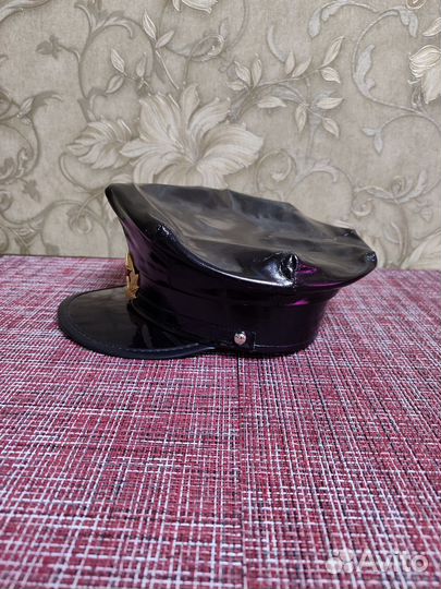 Фуражка из латекса, черная. Шапка
