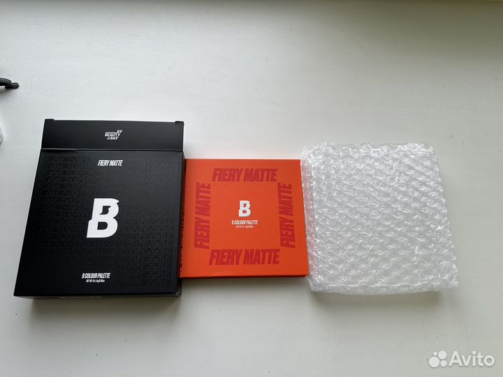 Beauty Bay Bright Matte 9 Colour Palette новые