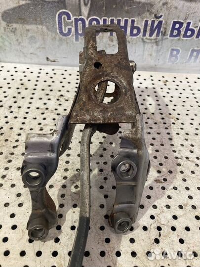 Педаль тормоза Toyota Corolla