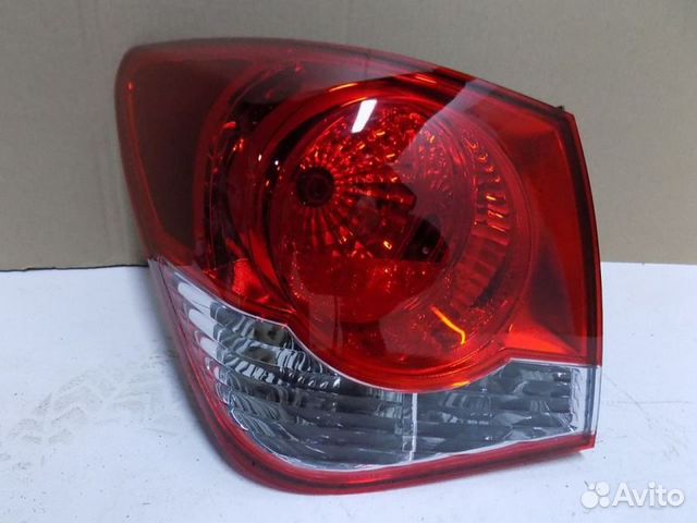 Задний левый фонарь Шевроле Круз