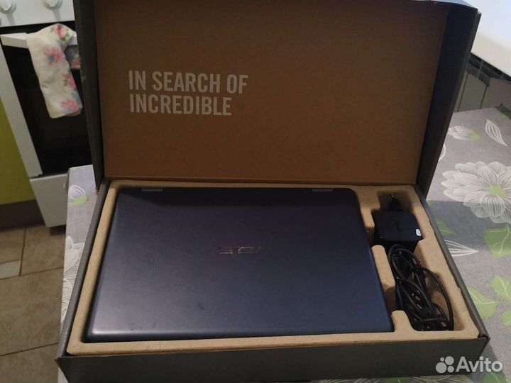 Ноутбук asus