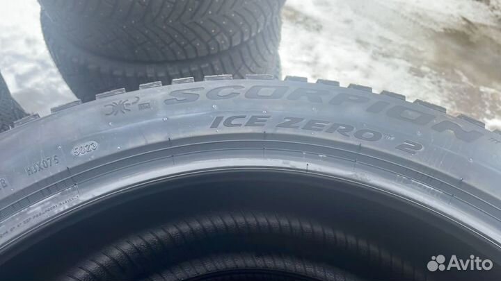 Pirelli Scorpion Ice Zero 2 265/45 R21