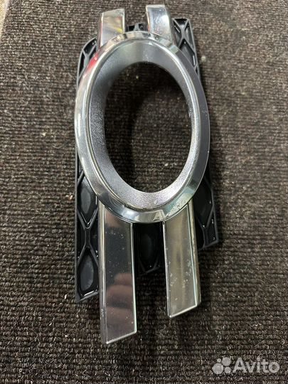 Mercedes GL164 Накладка Правой птф