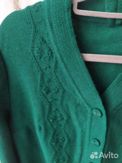 Вязанное шерстяное платье