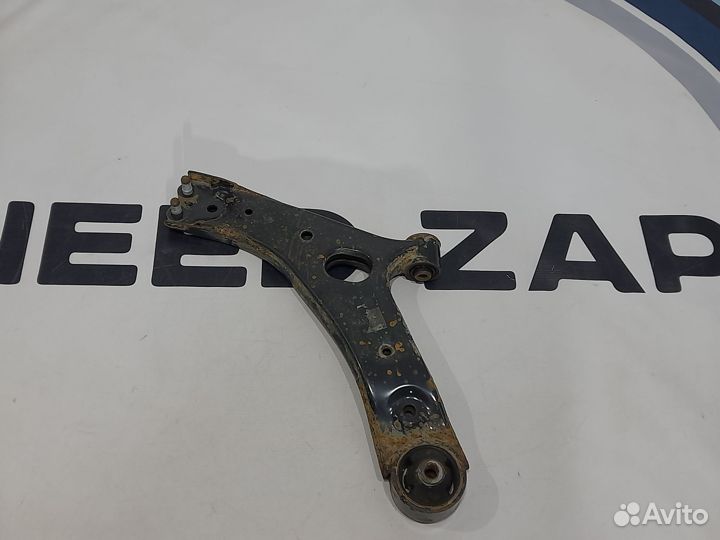 Рычаг подвески передний правый Kia Sportage 3