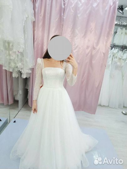 Свадебное платье