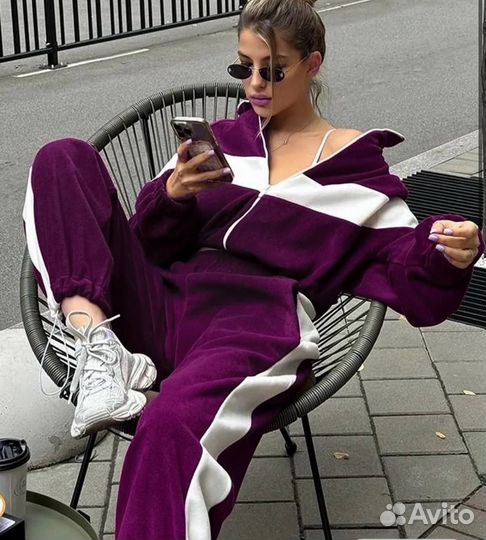 Велюровый костюм женский