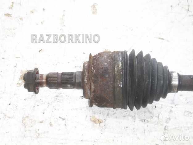 Привод передний правый