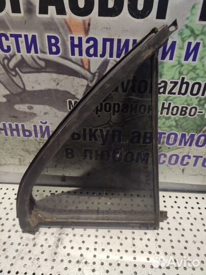 Стекло глухое двери заднее левое Kia Sorento 1 3.3