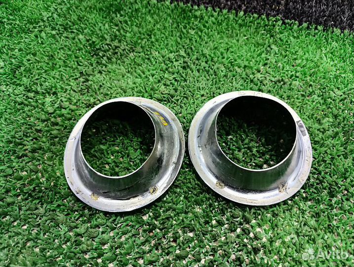 Накладка противотуманной фары Nissan Pathfinder