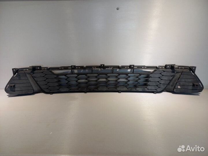Решетка радиатора Kia Ceed 3 хэтчбек G4FG 2018