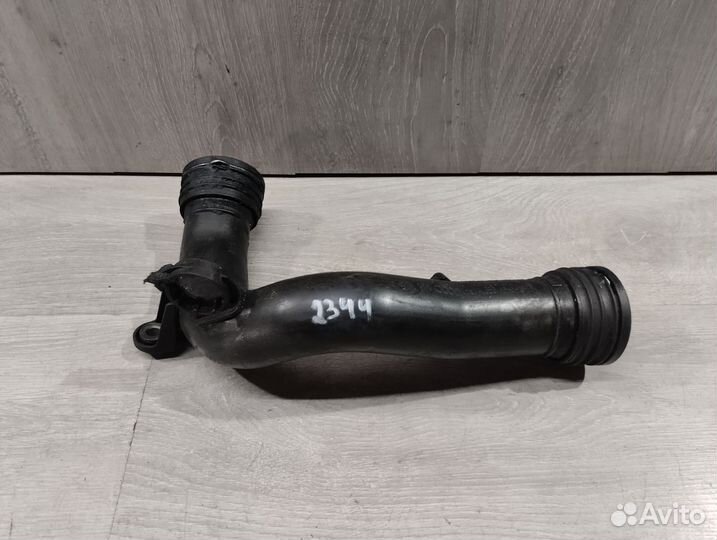 Патрубок интеркулера VAG