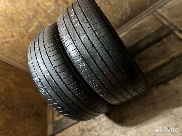 Yokohama dB Decibel E70 215/55 R17 93V