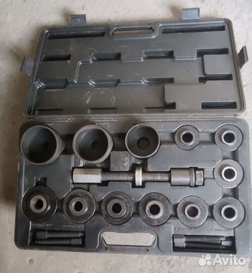 Набор для замены подшипников ступиц