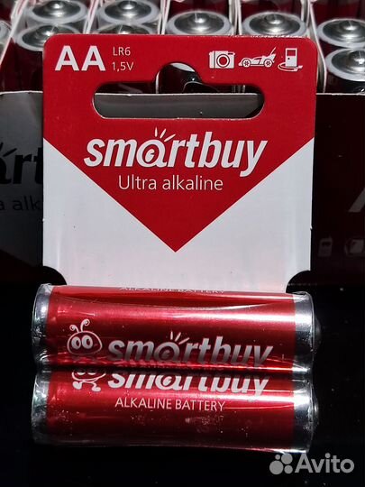 Две батарейки AA Smartbuy Ultra Alkaline LR6