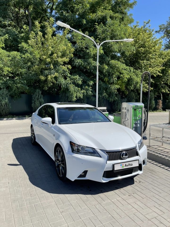 Lexus GS: фото владельца
