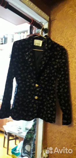 Пиджаки женские