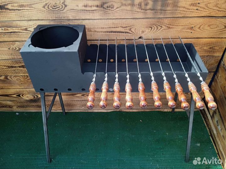 Мангал с подказанником