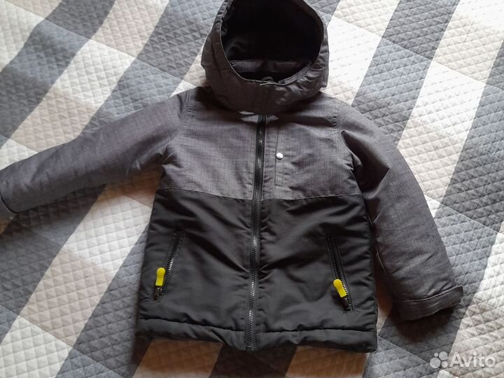 Куртка,ветровка