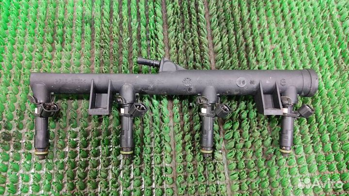 Форсунки комплект (4 шт) Citroen C4 Grand Picasso