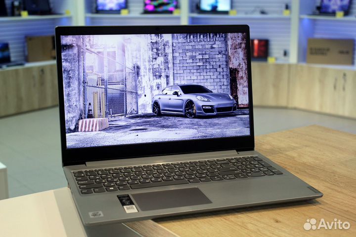 Мощный Lenovo intel 10Th/ 8GB/ SSD/ FullHD