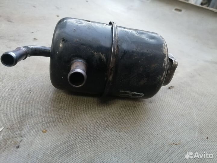 Бачок гидроусилителя для Mitsubishi RVR 1991-1997