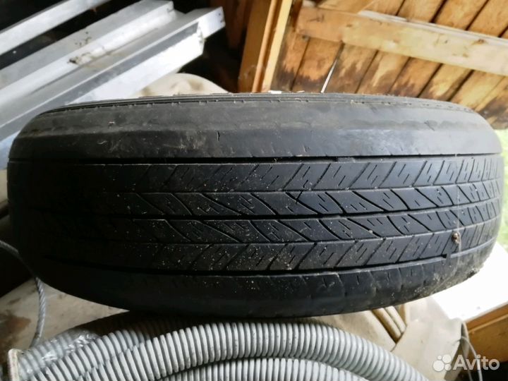 Dunlop Grandtrek ST20 215/60 R17 96H
