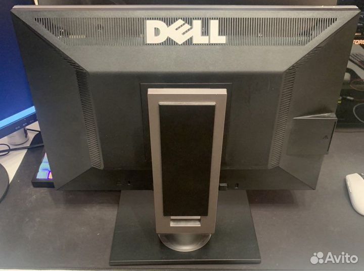 Монитор Dell P2011HT