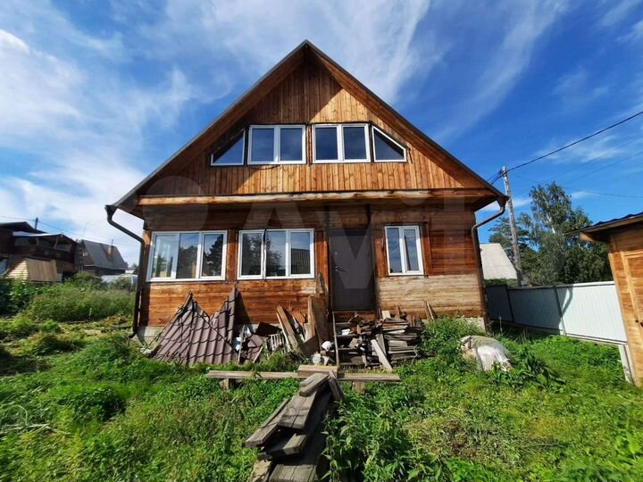 Дом 50 м² на участке 5,2 сот.