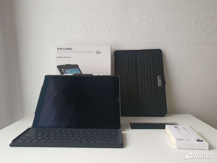 iPad pro 12.9 (2gen 64gb+cellular)